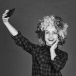 "Madonna e Baz Luhrmann: Encontro que Pode Transformar Rumores em Realidade Cinematográfica"