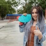 "Anitta Lança Turnê de Pré-Carnaval e Homenageia Jovens Atletas em Show que Une Música e Esporte"