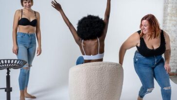 Fãs resgatam fotos antigas e celebram a autenticidade da cantora que abraça sua beleza real