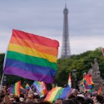 paris tem ataque homofobico