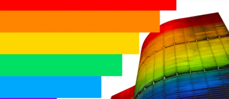 Bandeira gay no Copan