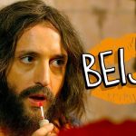 Beso gay Jesús Porta dos Fundos