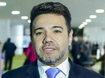 Marco Feliciano defende ministro gay