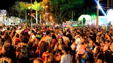 folia de rua 2013 bloco muricoquinhas do miramar 2