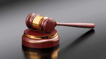 DFN L 0823 judgegavel 01