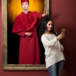 "Madonna e Papa Francisco: O Que As Imagens Geradas por IA Revelam Sobre a Relação Entre Arte e Religião?" 12 182047 1734241493 original