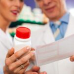 "Homofobia em Farmácia de Campo Grande: Farmacêutico Registra Boletim de Ocorrência Após Bilhete Ofensivo"