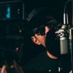 "Reação de Kai Cenat a declaração homofóbica de rapper mirim levanta debate sobre influência e linguagem entre jovens"