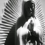 "Como um Acidente de Bicicleta Transformou a Vida de um Personal Trainer Italiano: A Visita da Primeira-Ministra e o Significado da Madonna de Guadalupe"