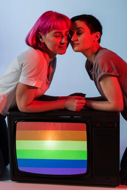 "2024: Como os Filmes LGBTQ+ Estão Transformando Narrativas e Desafiando Estereótipos no Cinema"