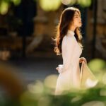 "Lady Gaga Lança Surpreendente Versão de Clássico Natalino: O Que Isso Revela Sobre a Nova Tendência Musical?"