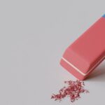 "Campanha Comunitária em Iowa Quita Dívidas de Almoços Escolares e Revela Desafios Financeiros de Famílias"