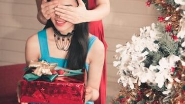 "Madonna Celebra o Natal no Japão: Uma Análise da Conexão Cultural e Familiar da Rainha do Pop"