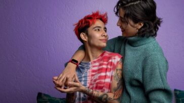 "Como 'Queer', nova adaptação de Luca Guadagnino, aborda a complexidade da experiência LGBT na Cidade do México"