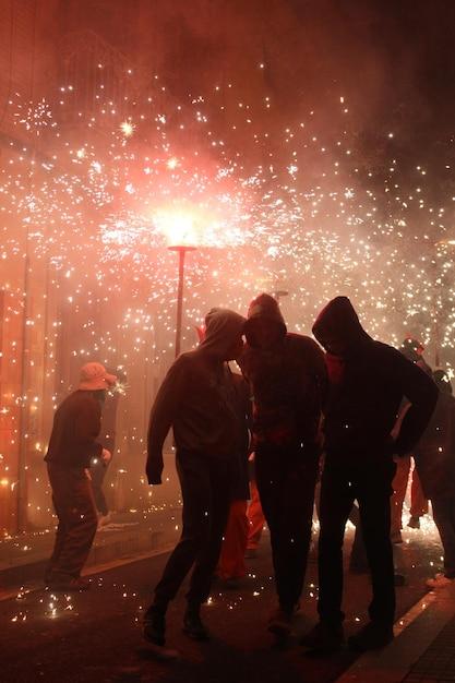 "Réveillon na Avenida Paulista: Como a Queima de Fogos Silenciosa e a Inclusão Transformaram a Celebração de 2025"