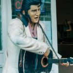 O Mistério por Trás do Nome de Elvis Presley: O Que Realmente Sabemos Sobre sua Identidade?