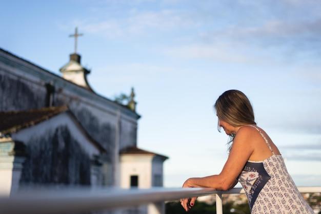 "Como a Madonna del Cielo se Tornou um Símbolo de Esperança e Resiliência em Fondi Após o Terremoto de 1915"