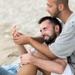 "Agressores em Balneário Camboriú: Casal Gay Relata Violência e Humilhação em Restaurante"