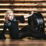 "Madonna e a Reinvenção da Imagem: O Que Suas Recentes Fotos Revelam Sobre sua Conexão com a Arte e a Comunidade?" 13 "Madonna e a Reinvenção da Imagem: O Que Suas Recentes Fotos Revelam Sobre sua Conexão com a Arte e a Comunidade?"