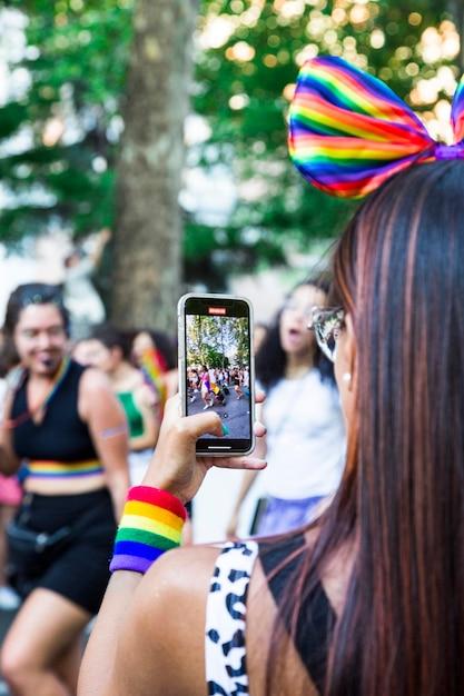 "Midsumma Festival 2025: O que esperar do Carnival Day em Melbourne e sua celebração da diversidade LGBTQIA+?"