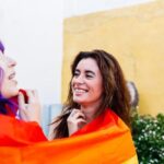 "Polêmica nas Redes: Renata Fan e o Debate sobre Humor, Homofobia e Representatividade LGBTQIA+ na Mídia"