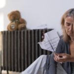 "Controvérsia: Ariana Grande e as Acusações de 'Destruidora de Lares' – O Que Está Por Trás da Crítica de Lilly Jay?"
