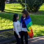 "Como um Caso de Cidadania Italiana de uma Criança Transgênero Está Transformando o Debate sobre Direitos LGBTQIA+ na Europa"