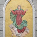 "Como a Celebração da Madonna del Miracolo em Roma Atrai Devotos de Todo o Mundo: Um Olhar sobre a Tradicional Festividade e Seus Preparativos"
