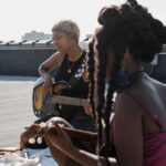 "Como 'A Melhor Segunda do Mundo' de Xanddy Harmonia se tornou um fenômeno no Rio de Janeiro antes do Carnaval?"