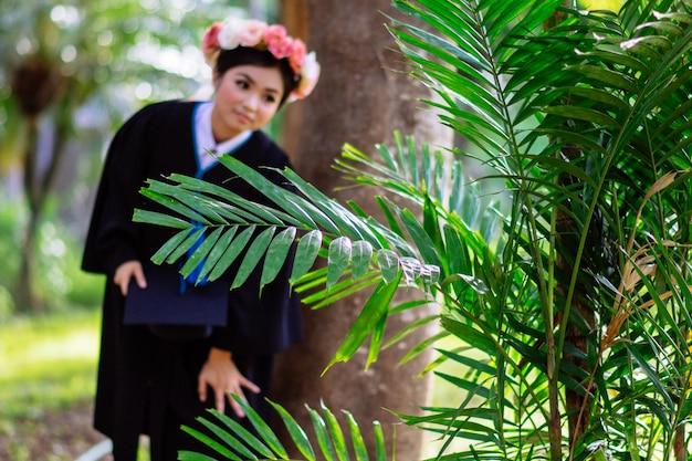 "Flávia Alessandra Brilha em Ensaio do Salgueiro: O Que Esperar do Carnaval 2025?"