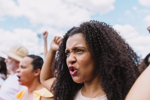 "Custódia ou Controle? A Luta de Wendy Williams por Liberdade em Meio a Controvérsias"