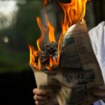 "Como Celebridades e Gigantes da Indústria Estão Respondendo aos Incêndios Florestais em Los Angeles: Um Mergulho nas Doações e Ações de Solidariedade"