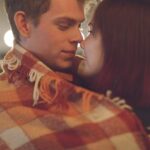 "A Star is Born: Como um Filme de Amor e Tragédia Conquistou o Coração do Público e Mudou a Indústria Cinematográfica"