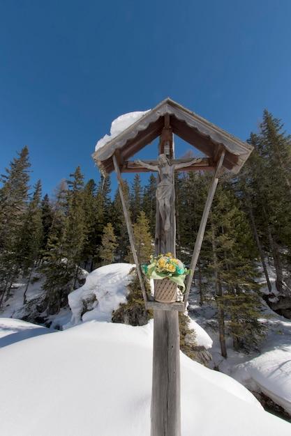 "Queda de Neve Surpreendente em Madonna di Campiglio: O Que Esperar nas Próximas Dias?"