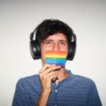 "Migue Granados Rebate Declarações de Javier Milei sobre Diversidade: O Impacto das Palavras na Aceitação LGBTQ+ na Argentina"