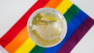 "Parada do Orgulho LGBT+ de São Paulo 2025: O que esperar da maior celebração de diversidade do mundo?"