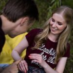 "Segredos Revelados: Como a Novela 'Garota do Momento' Aborda Conflitos Familiares e Diversidade Sexual em sua Nova Trama" 13 "Segredos Revelados: Como a Novela 'Garota do Momento' Aborda Conflitos Familiares e Diversidade Sexual em sua Nova Trama"