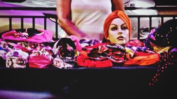 "Acidente Fatal na A470: A Trágica Perda do Drag Queen Gareth Stephenson e Seu Legado na Comunidade LGBT"