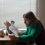 "Leitura em Perigo: Como a Era Digital Está Transformando Nossos Hábitos e Impactando a Saúde Mental"
