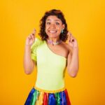 "Anitta e MC Danny: Como a Nova Canção 'Sei que tu me Odeia' Pode Transformar o Carnaval 2025 em um Marco Musical"