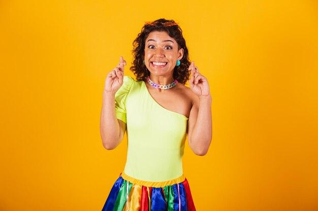 "Anitta e MC Danny: Como a Nova Canção 'Sei que tu me Odeia' Pode Transformar o Carnaval 2025 em um Marco Musical"
