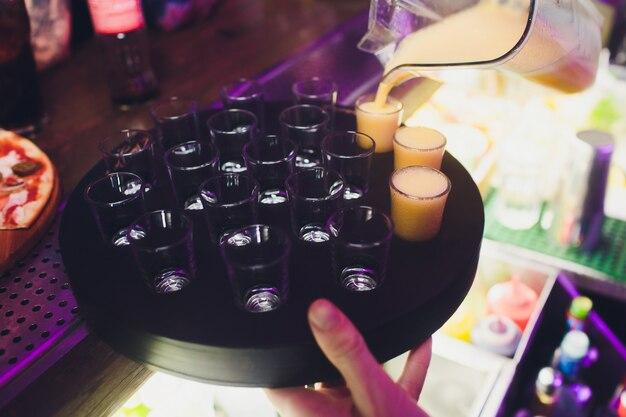"Como o Grupo Campari Está Reinventando Clássicos da Coquetelaria e Conectando Tradição à Modernidade"