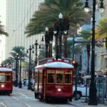 "Super Bowl LIX: Celebridades em Nova Orleans e Polêmicas Gastronômicas Agitam a Cidade"