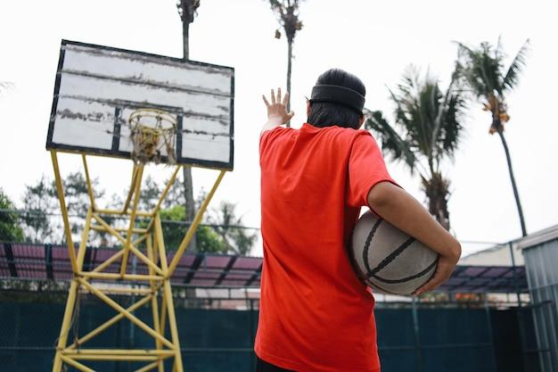 "Treinador de Basquete em Atimonan é Acusado de Assédio Sexual a Adolescente: O Que Sabemos Até Agora?"