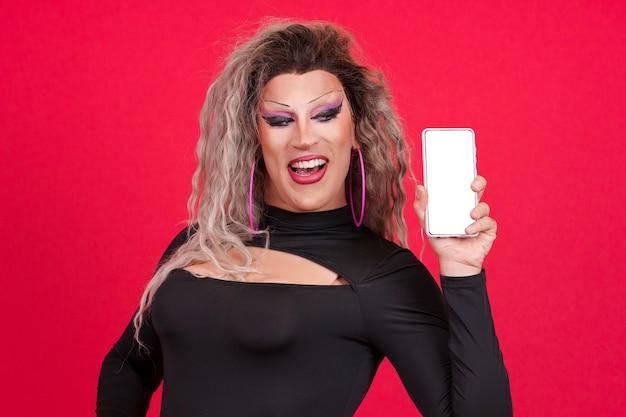 "Desvendando o Episódio 'Let’s Get Sea Sickening Ball': Moda, Drama e Eliminação em RuPaul's Drag Race"