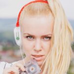 "Os Lançamentos Musicais de Fevereiro de 2025: Novos Álbum e Retornos que Prometem Agitar as Paradas"