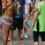 "Proposta de vereador em Cuiabá visa proibir presença de crianças na Parada LGBTQIA+: segurança ou censura?"
