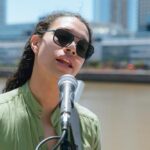 "Laura Prias: A Jovem Compositora Colombiana que Está Revolucionando a Música em Miami"
