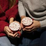 "Dia de Galentine: 13 Filmes e Séries que Celebram a Amizade Feminina e o Empoderamento"