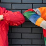 "Expectativas e Revelações: O Que a Nova Temporada de 'Yellowjackets' Reserva para Fãs e a Comunidade LGBTQIA+?"